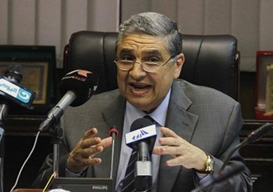 الدكتور محمد شاكر وزير الكهرباء والطاقة المتجددة